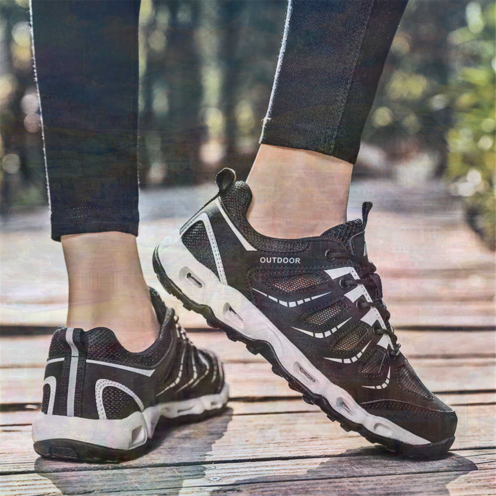 Sumer Round Tip Silver Sneaker - đánh giá và giá Tech Accessories Products
