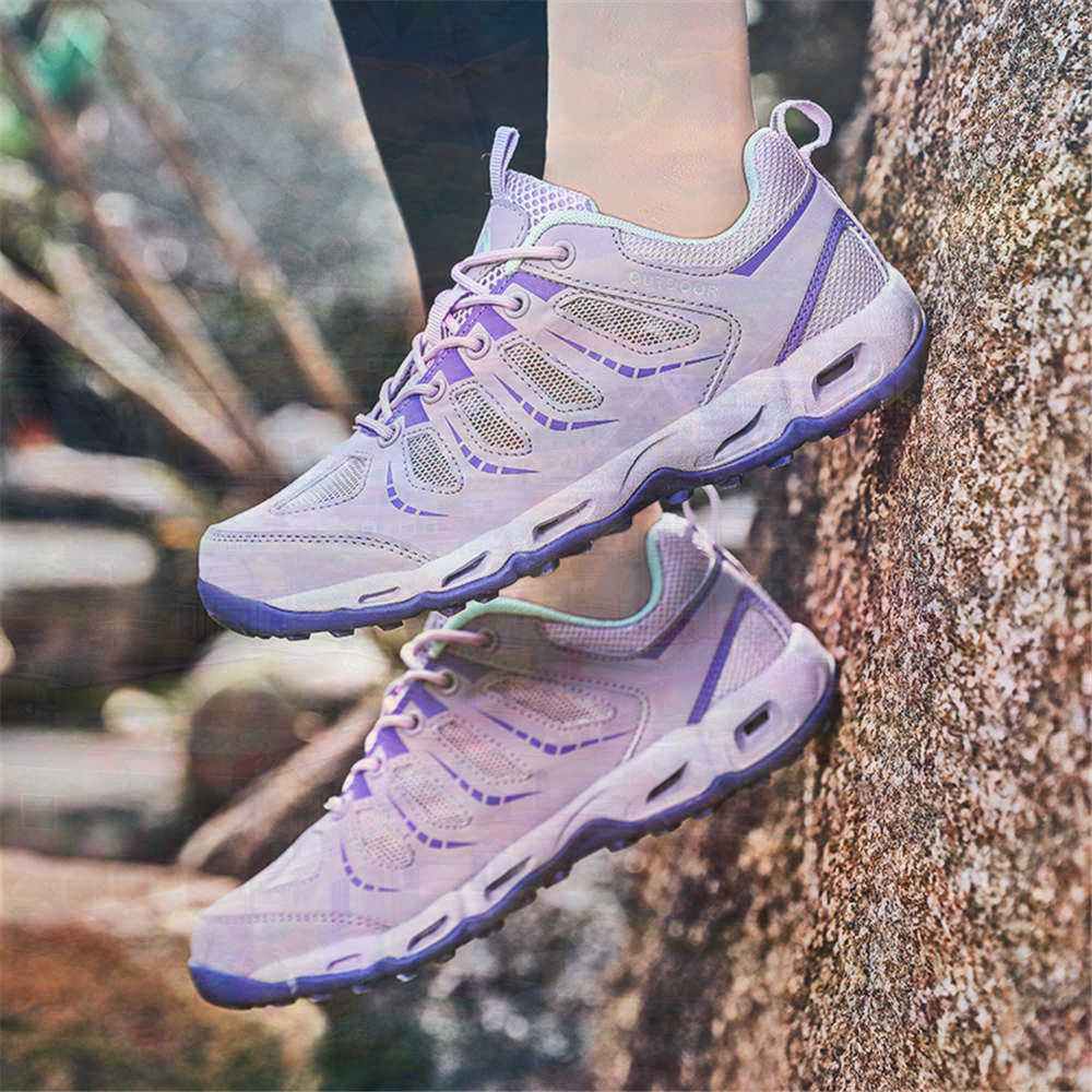 Sumer Round Tip Silver Sneaker - đánh giá và giá Tech Accessories Products