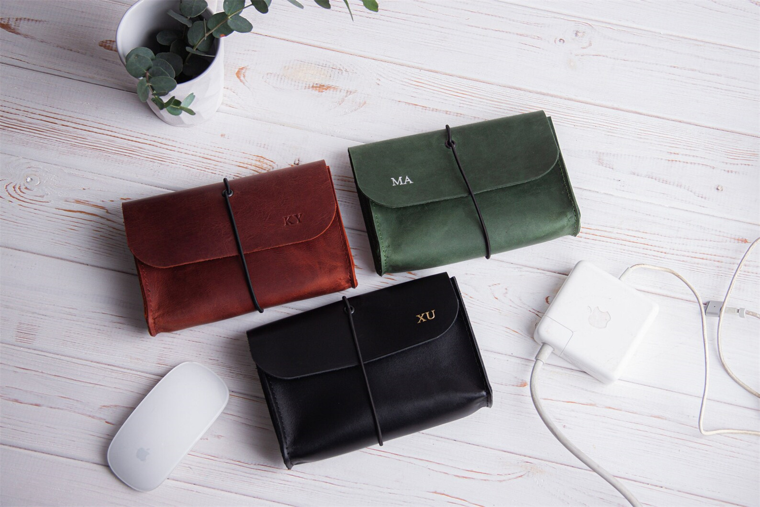Genuine Leather MacBook Mouse  - đánh giá và giá Tech Accessories Travel Case